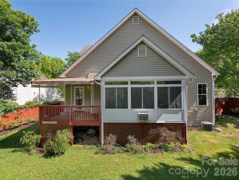 1332 Heathbrook Circle Asheville NC 28803