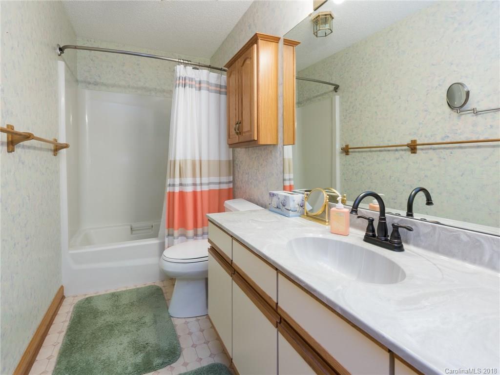 13429 Portside Court Charlotte NC 28278