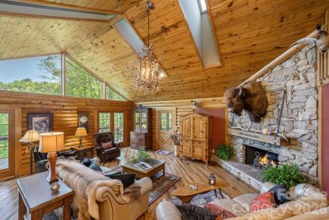 1126 Kilpatrick Road Hendersonville NC 28739