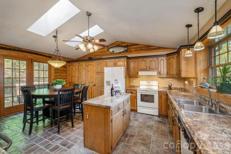 1126 Kilpatrick Road Hendersonville NC 28739