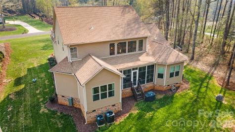 832 Bellegray Road Clover SC 29710