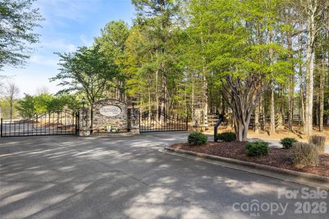 832 Bellegray Road Clover SC 29710