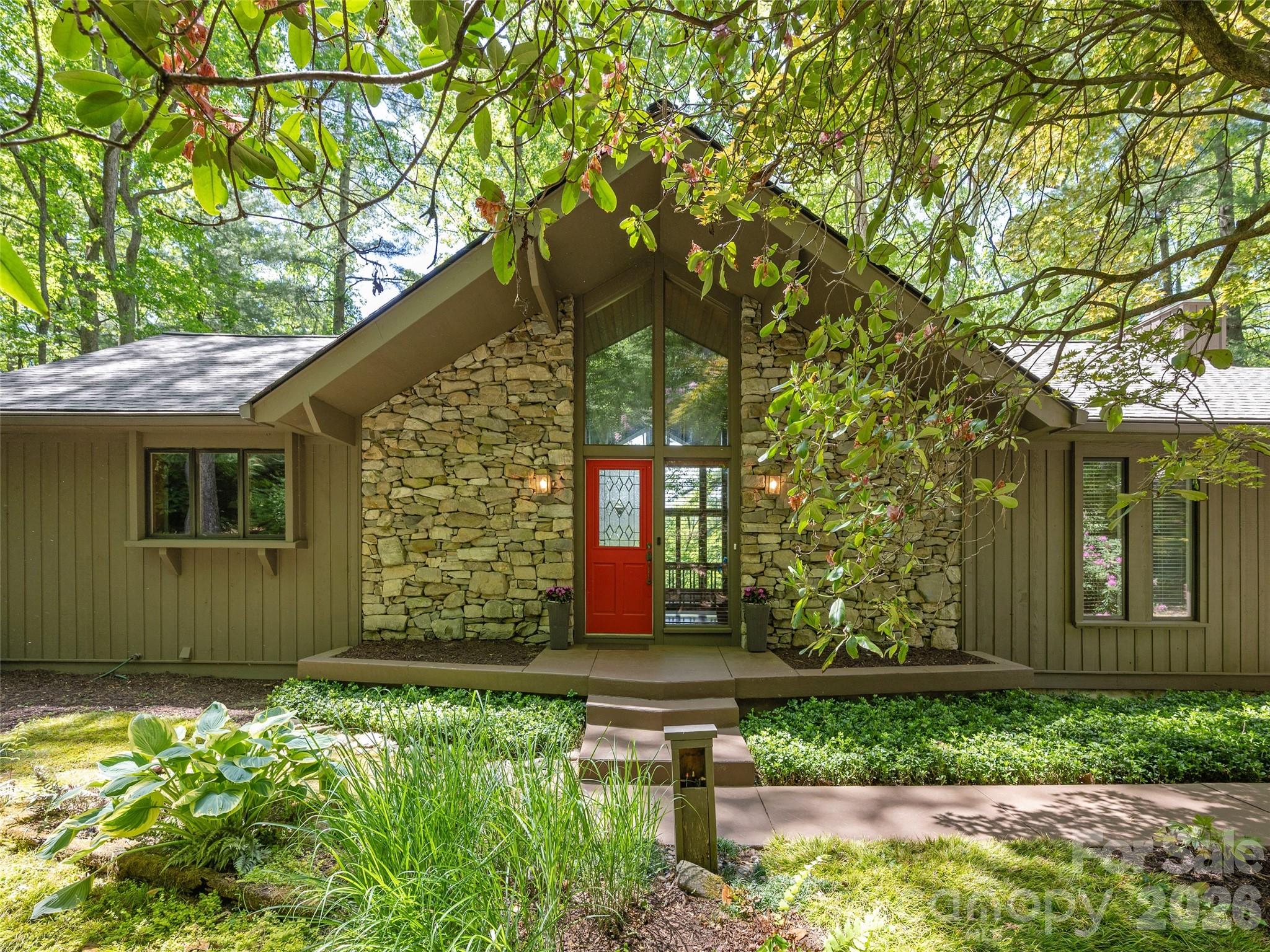 227 Estate Drive Hendersonville NC 28739
