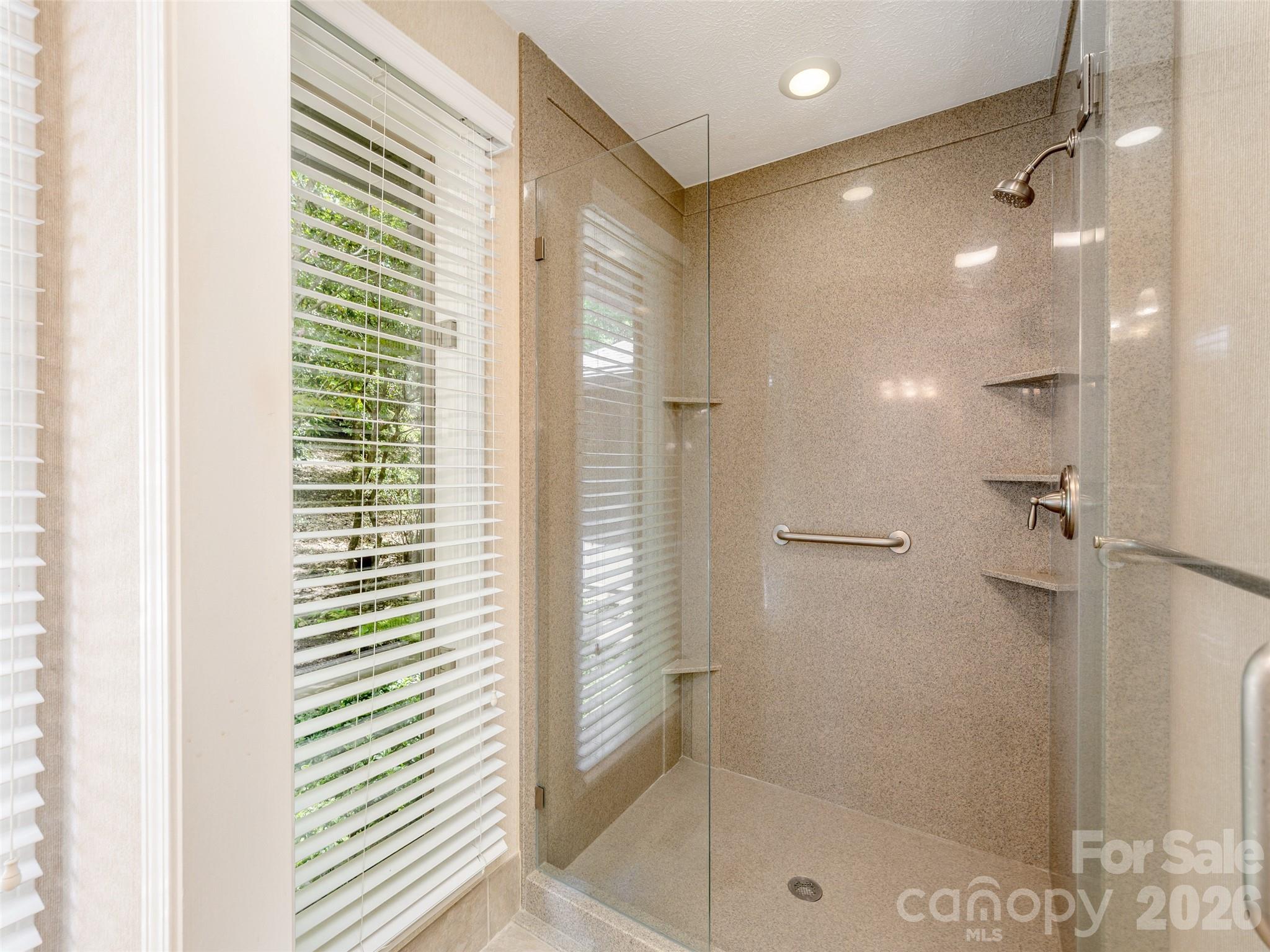 227 Estate Drive Hendersonville NC 28739