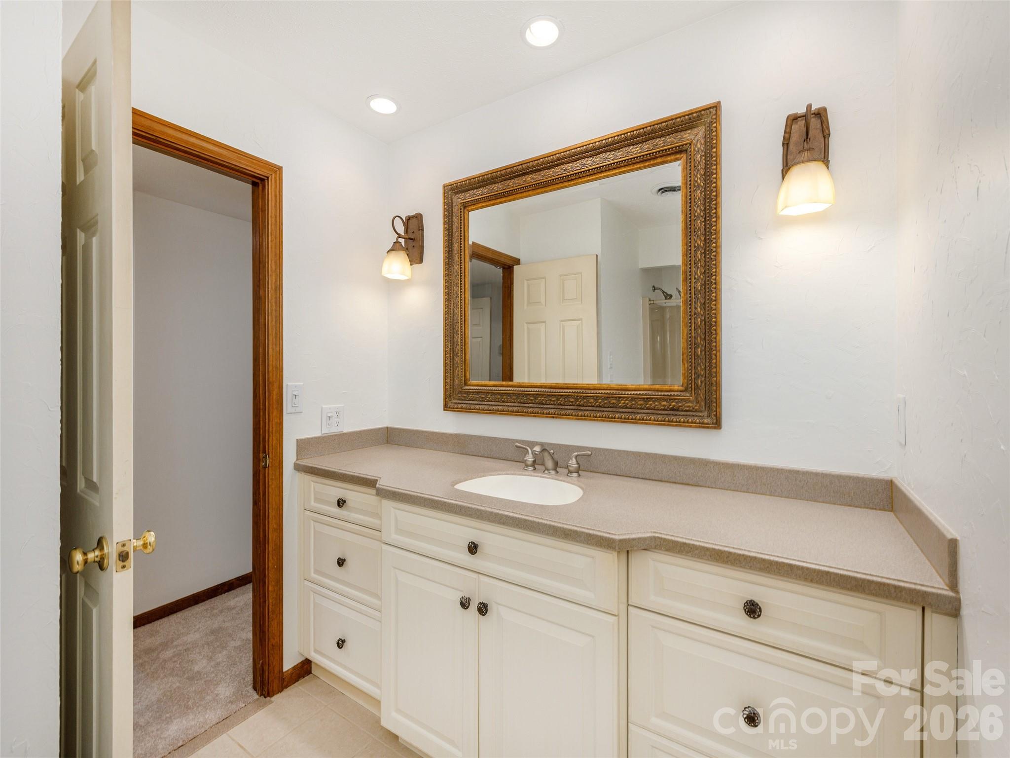 227 Estate Drive Hendersonville NC 28739