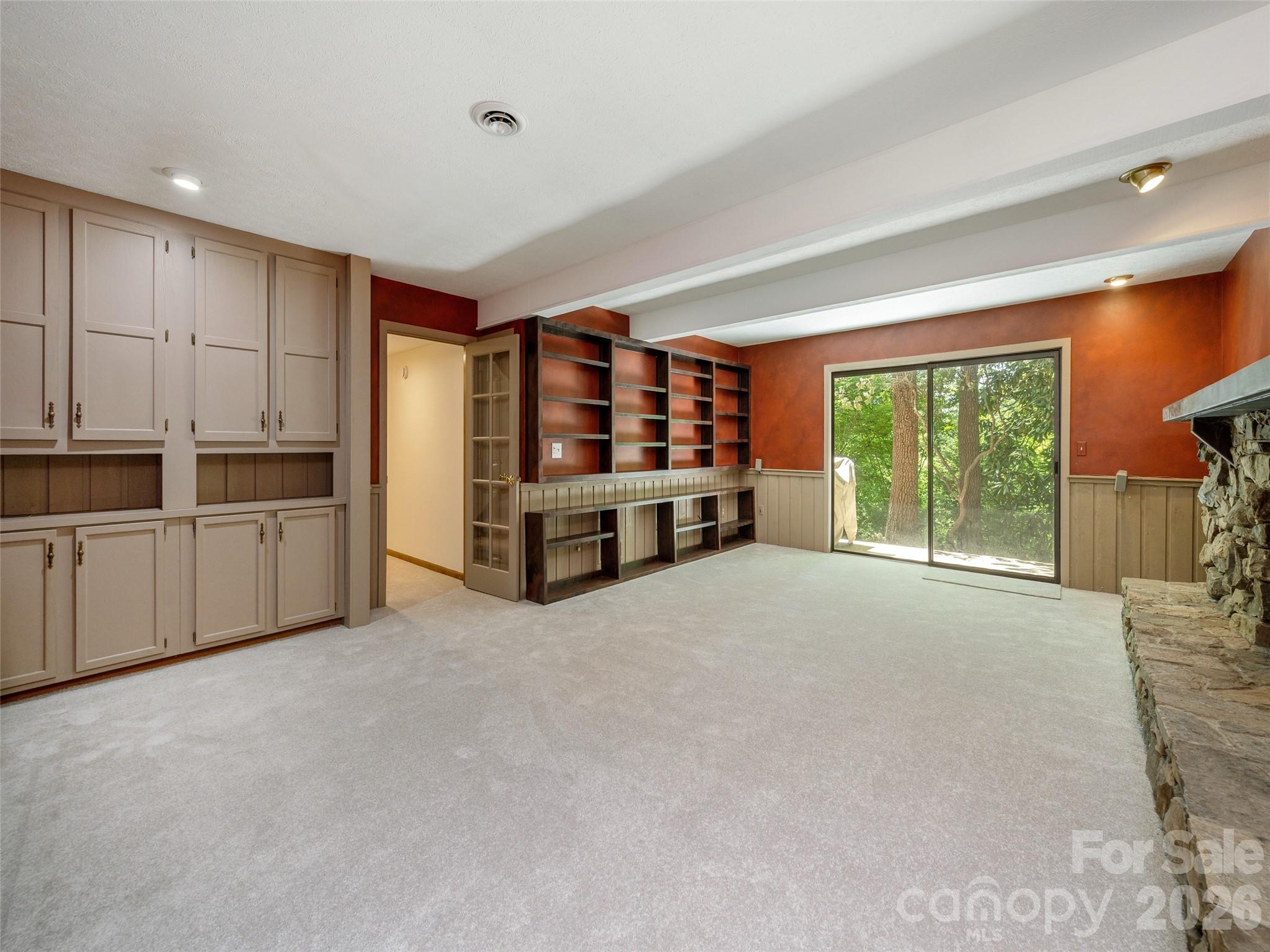 227 Estate Drive Hendersonville NC 28739