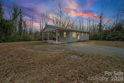 525 Stanley Street Troy NC 27371