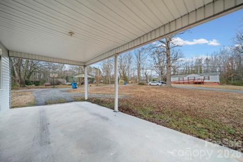 525 Stanley Street Troy NC 27371