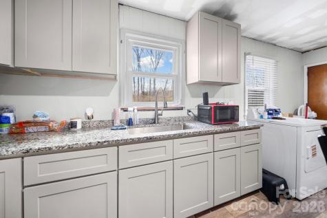 525 Stanley Street Troy NC 27371