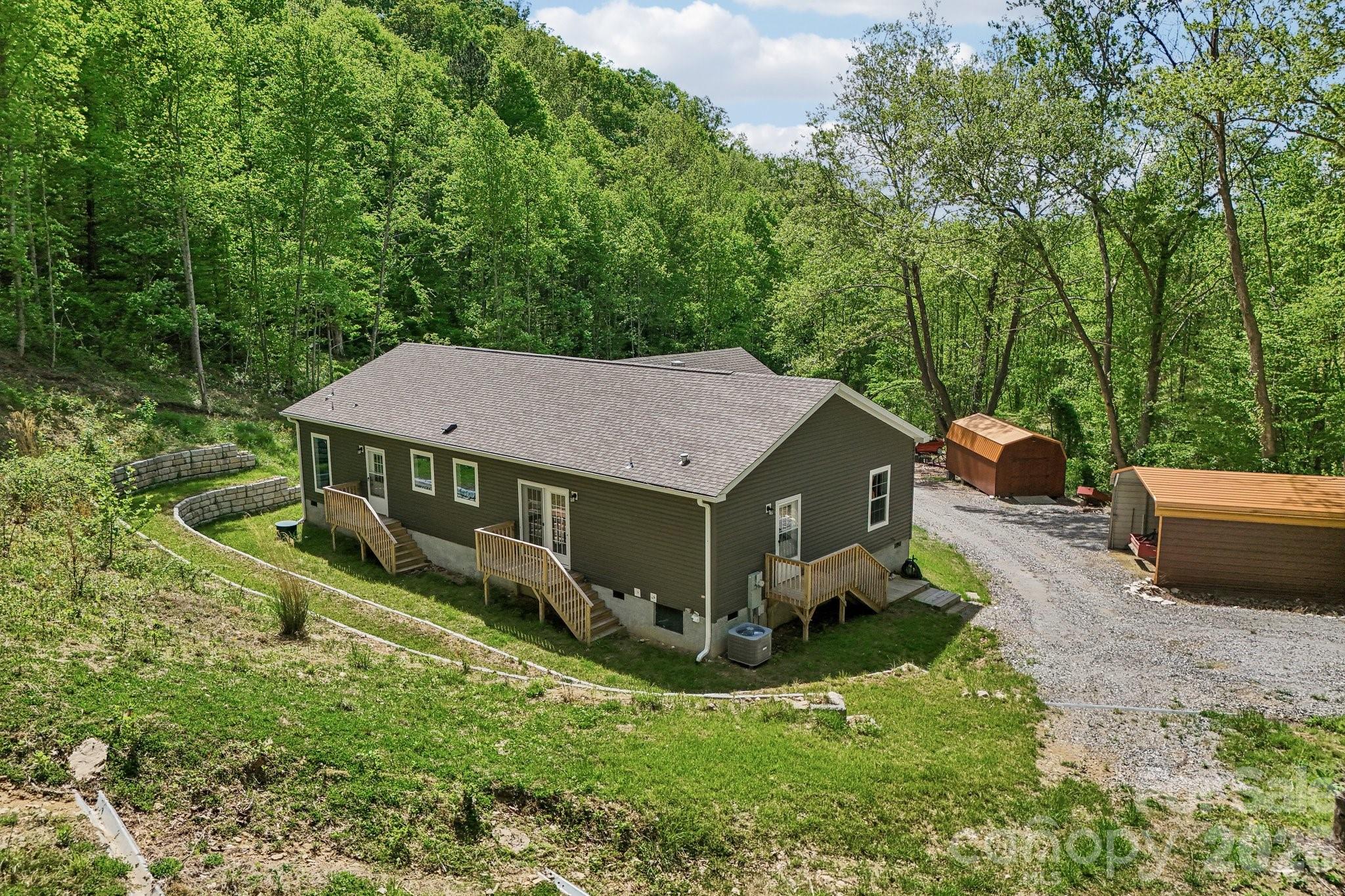 590 Willow Lane Marshall NC 28753