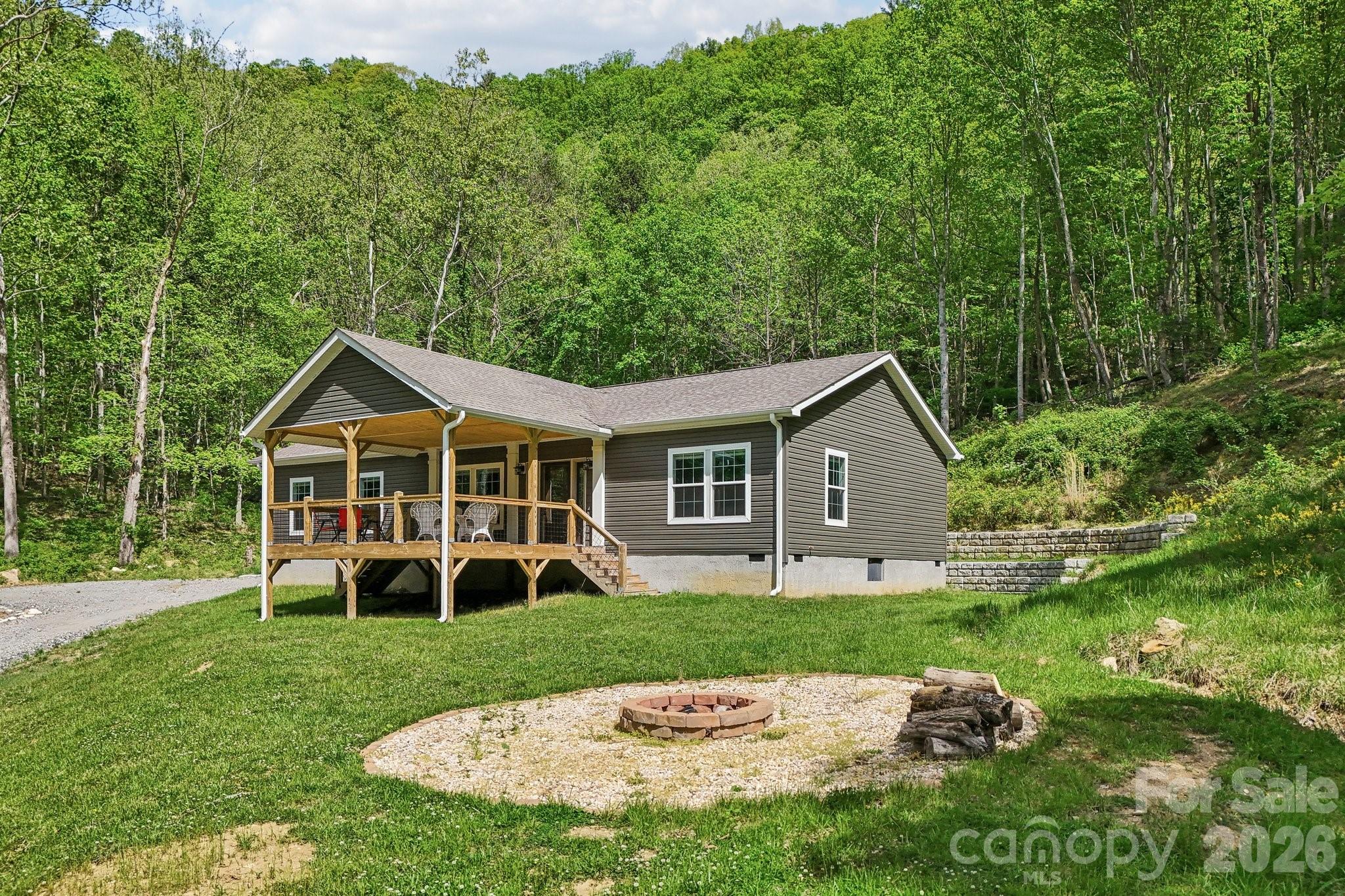 590 Willow Lane Marshall NC 28753
