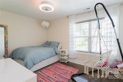 14 Alice Clement Lane Asheville NC 28803