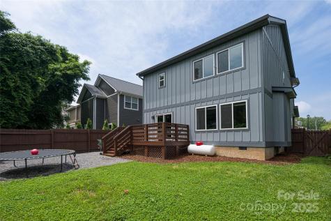 14 Alice Clement Lane Asheville NC 28803