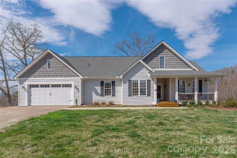 11 Briar Ridge Drive Fairview NC 28730