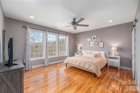 11 Briar Ridge Drive Fairview NC 28730