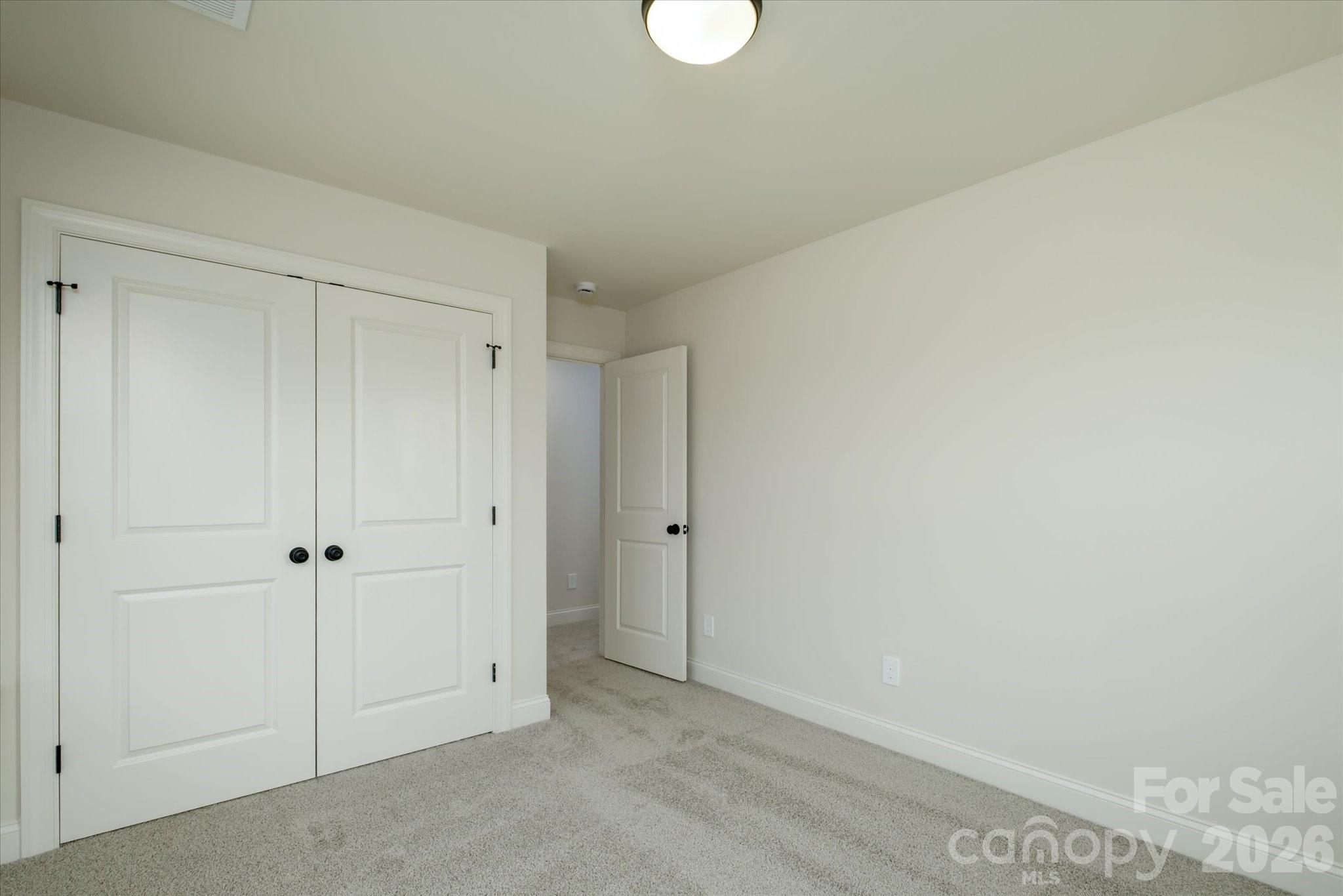 1816 E Greenbriar Road Statesville NC 28625