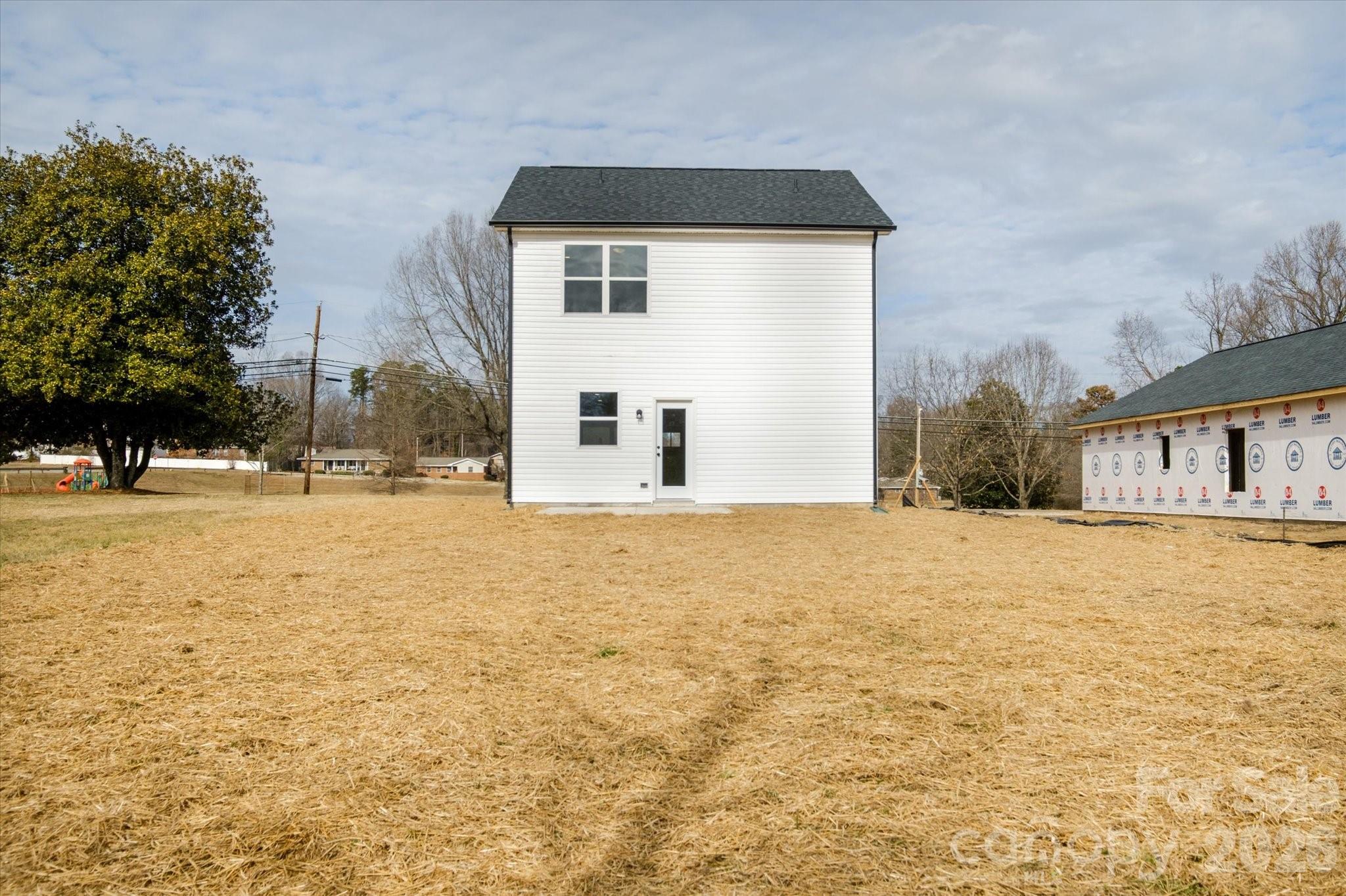 1816 E Greenbriar Road Statesville NC 28625