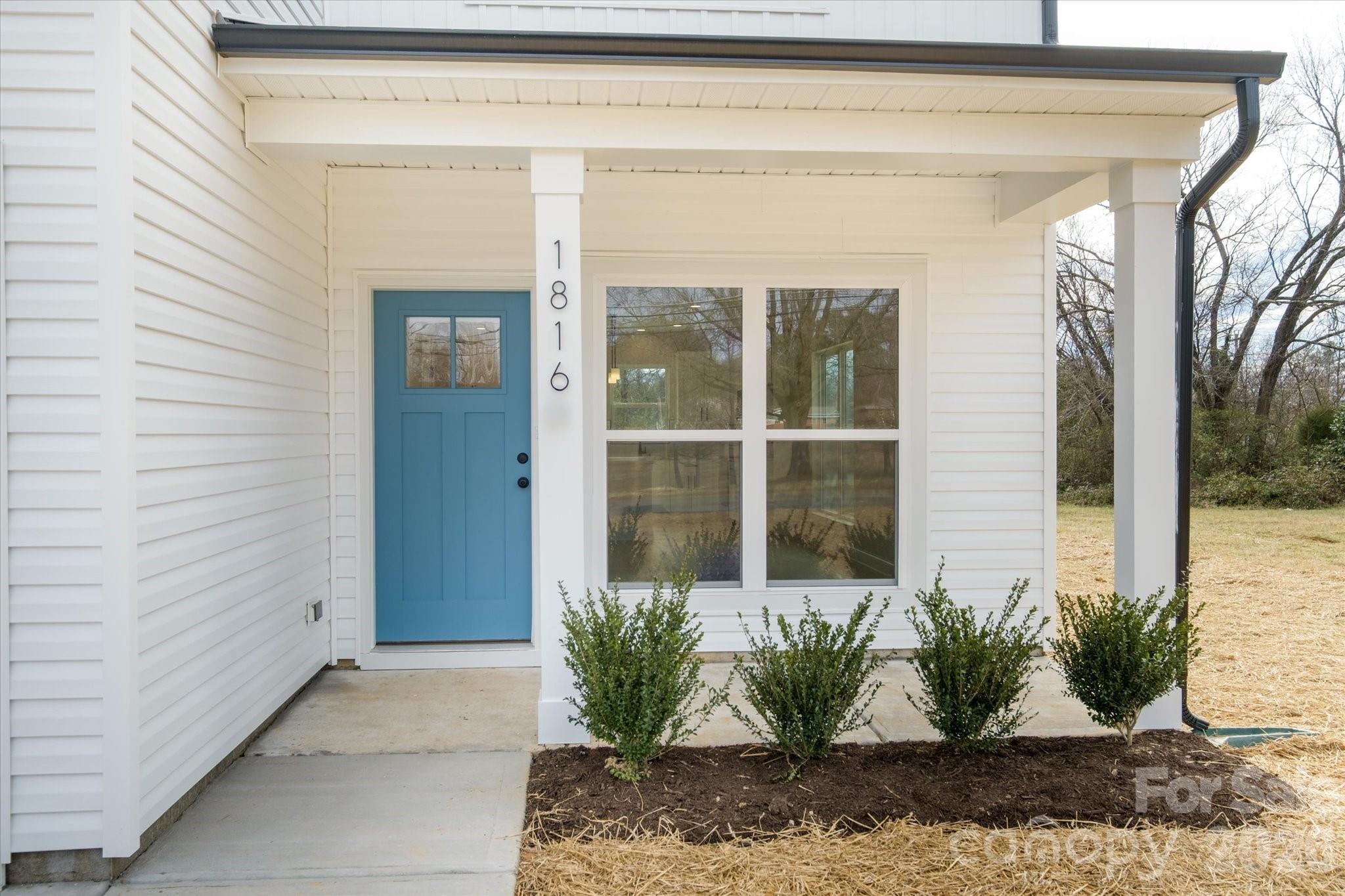 1816 E Greenbriar Road Statesville NC 28625
