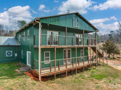 1487 Hayes Road Columbus NC 28722
