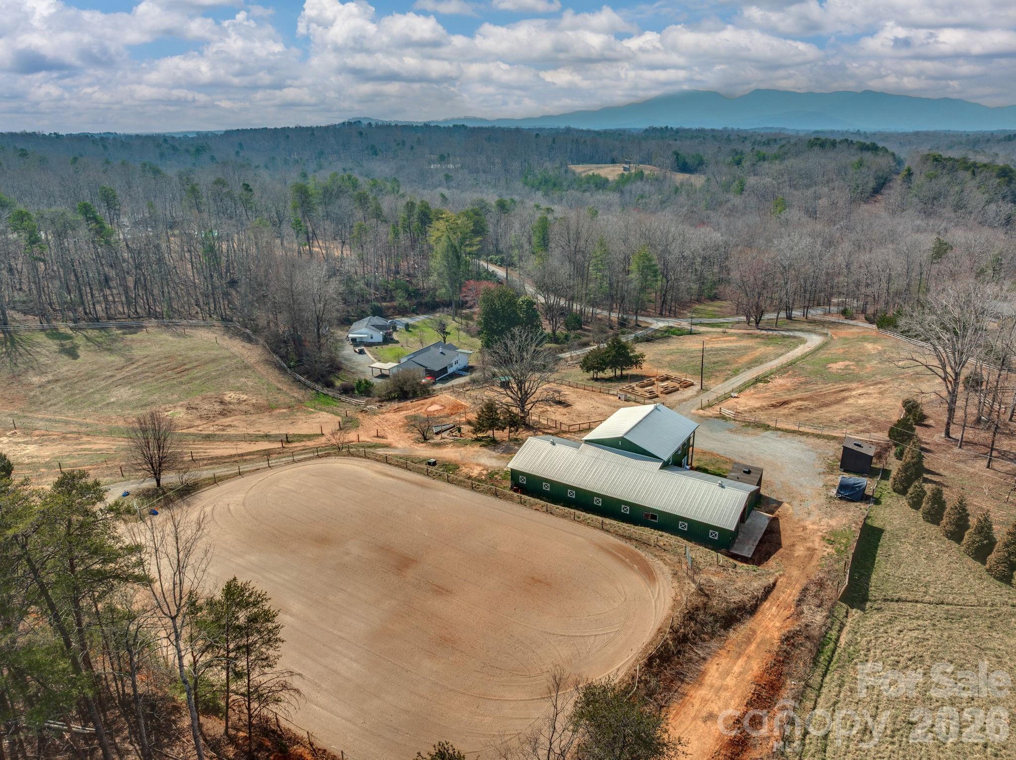 1487 Hayes Road Columbus NC 28722