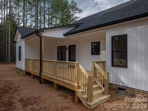 7279 Blue Jay Lane Vale NC 28168