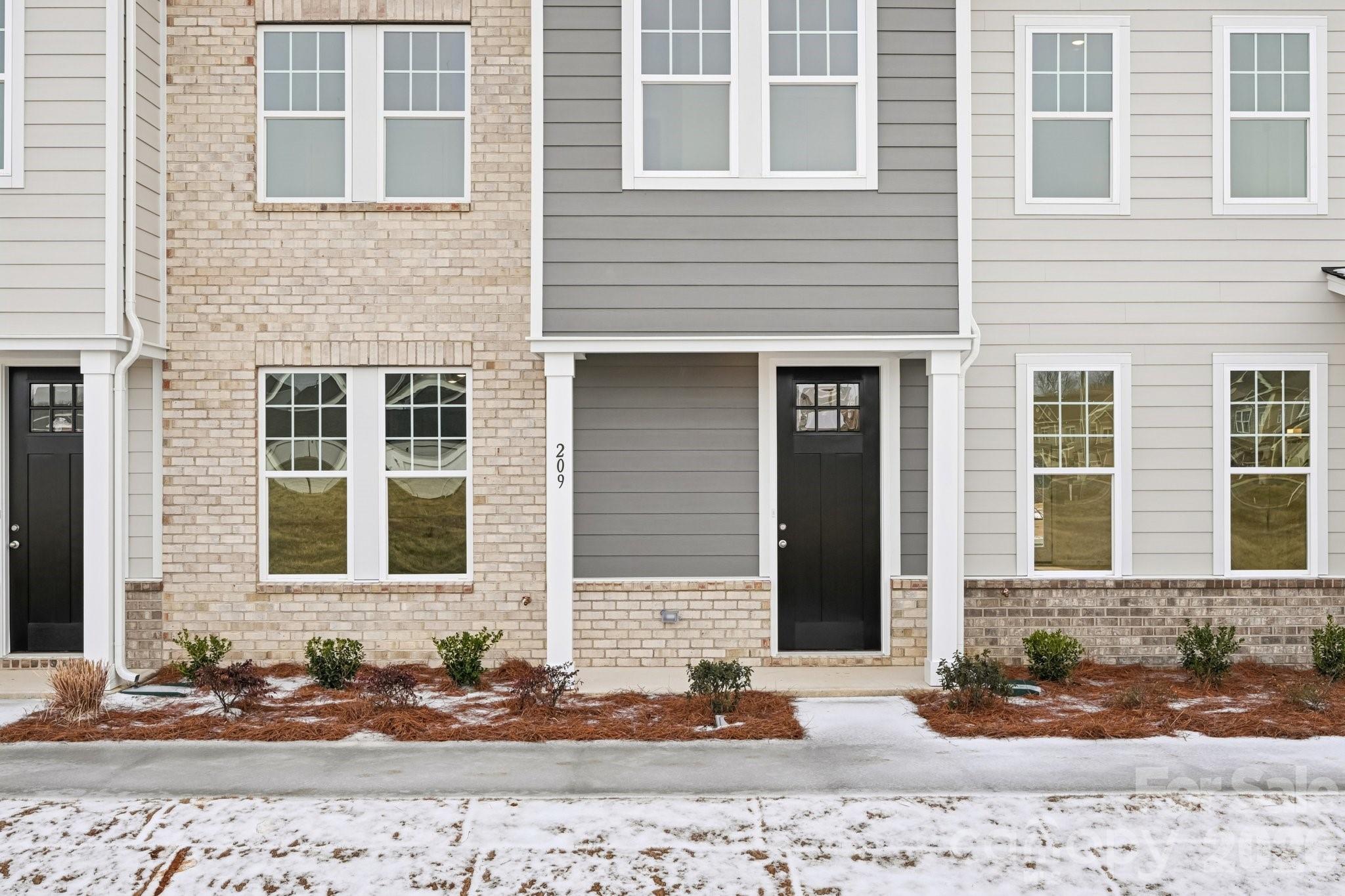 207 Vanguard Lane Cramerton NC 28032