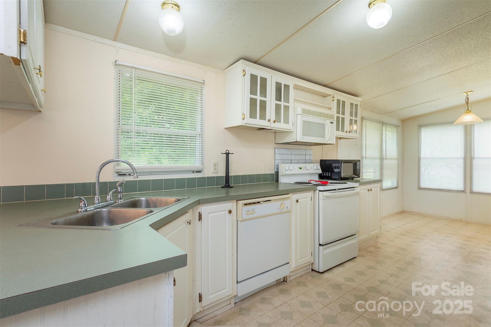 3 Audrey Lane Asheville NC 28806