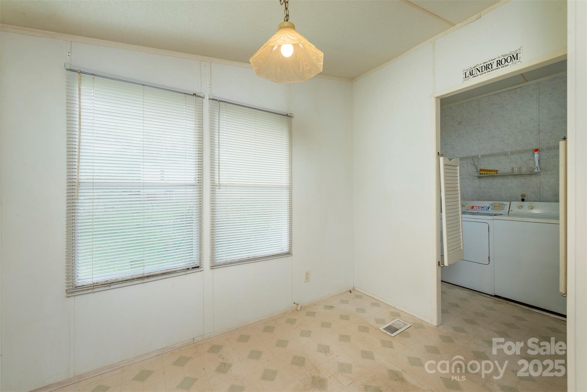 3 Audrey Lane Asheville NC 28806