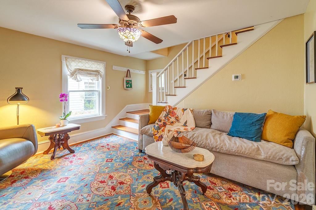 52 Gracelyn Road Asheville NC 28804