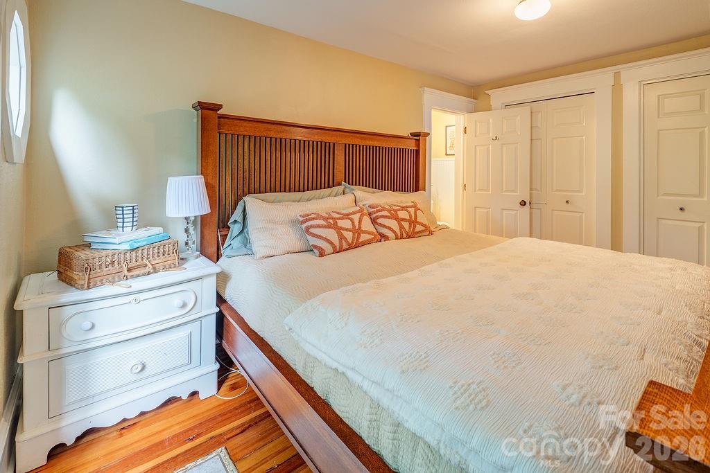 52 Gracelyn Road Asheville NC 28804