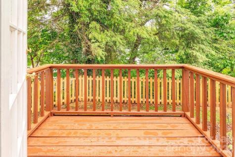 52 Gracelyn Road Asheville NC 28804