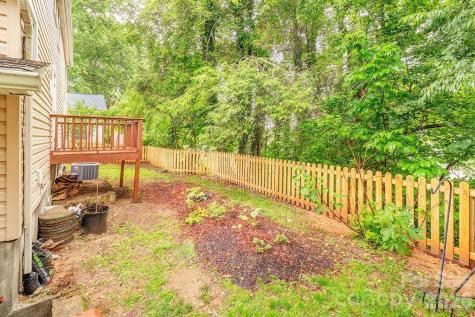 52 Gracelyn Road Asheville NC 28804