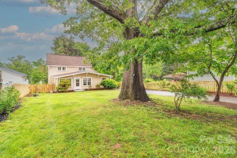 52 Gracelyn Road Asheville NC 28804