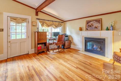 52 Gracelyn Road Asheville NC 28804