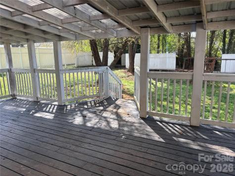 2618 32nd Avenue NE Hickory NC 28601