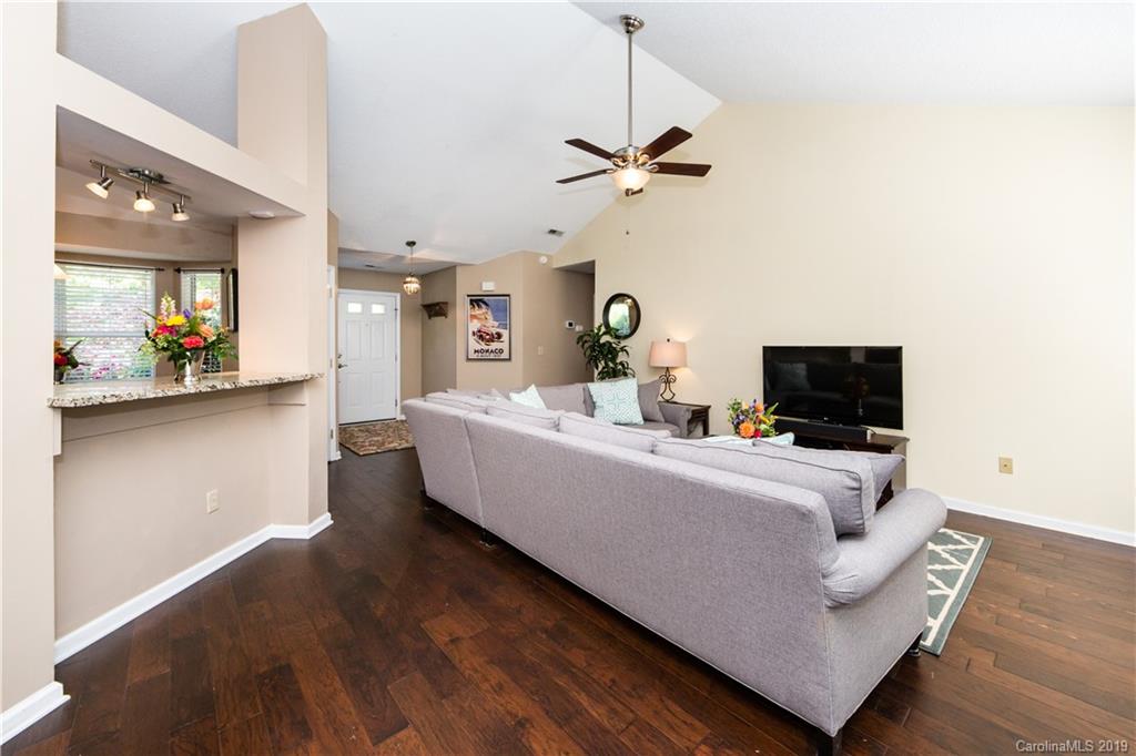 6623 Flat Creek Drive Charlotte NC 28277