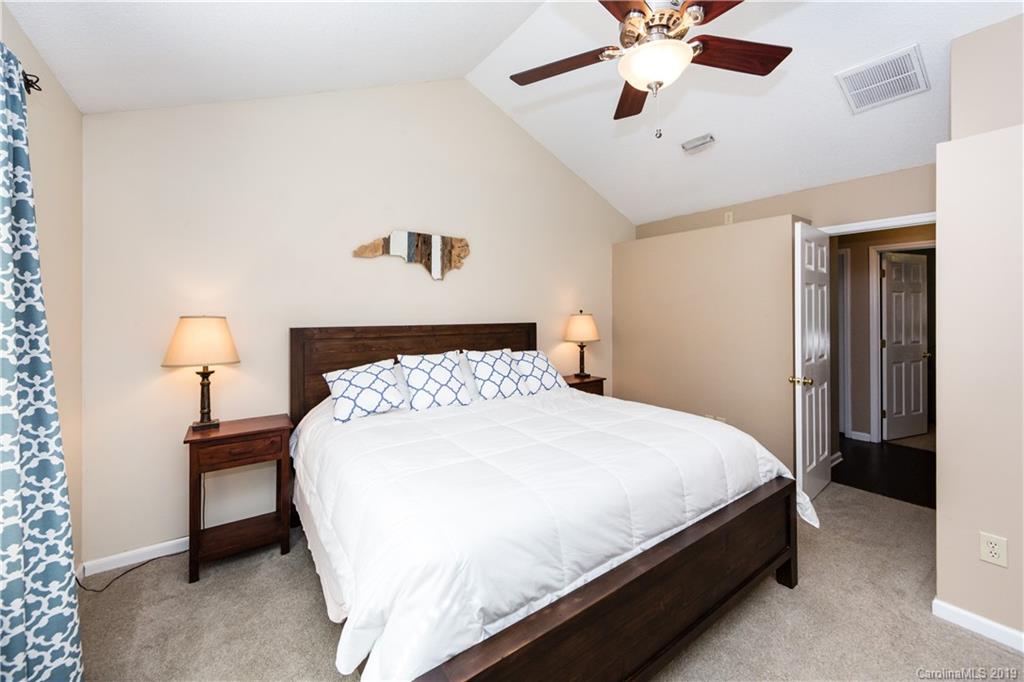 6623 Flat Creek Drive Charlotte NC 28277