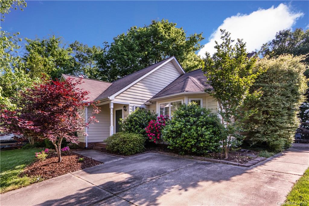 6623 Flat Creek Drive Charlotte NC 28277