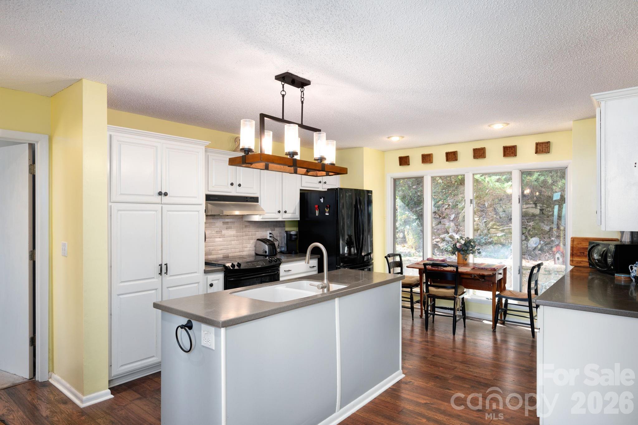 481 Overlook Drive Mars Hill NC 28754