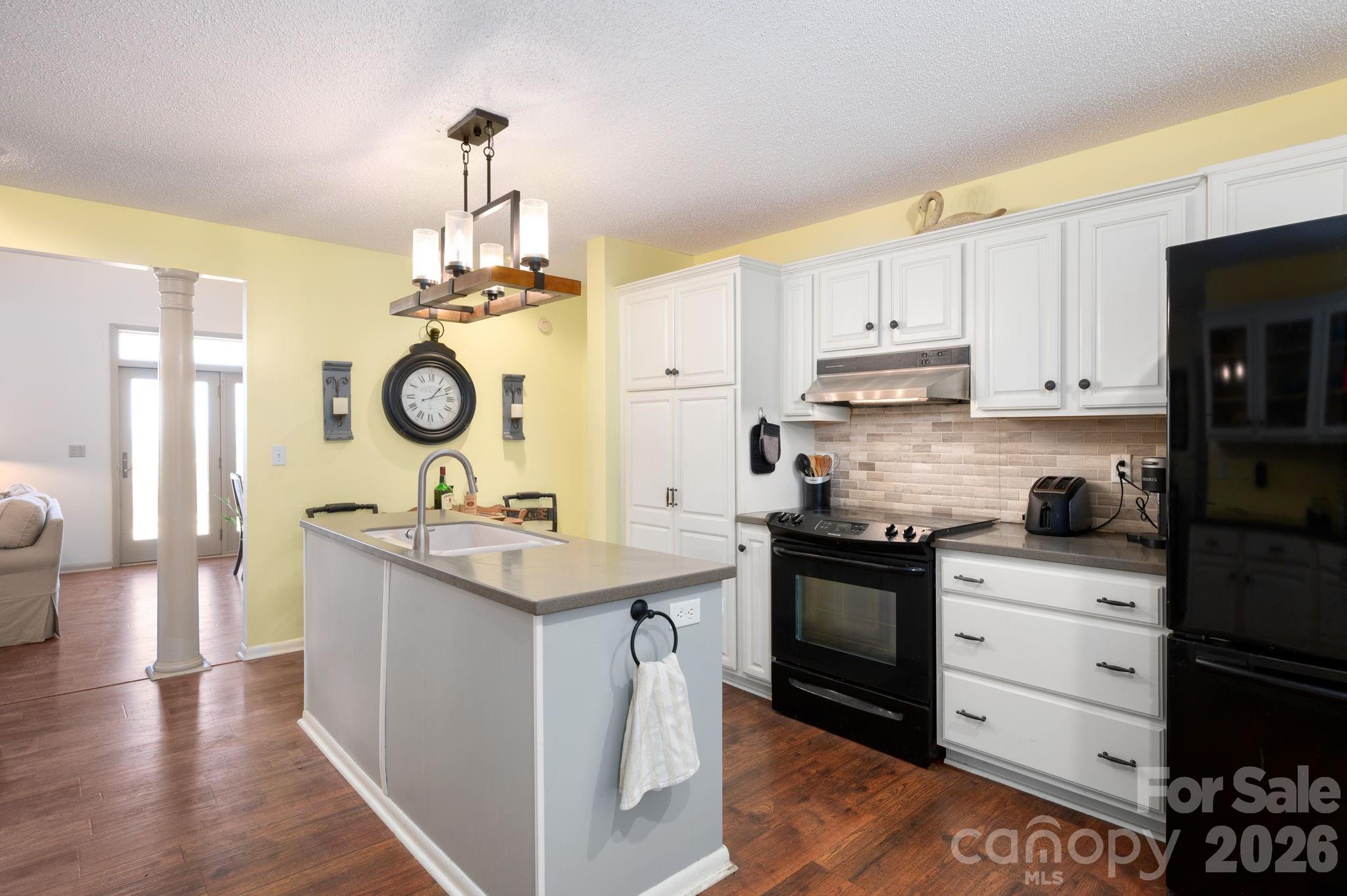 481 Overlook Drive Mars Hill NC 28754