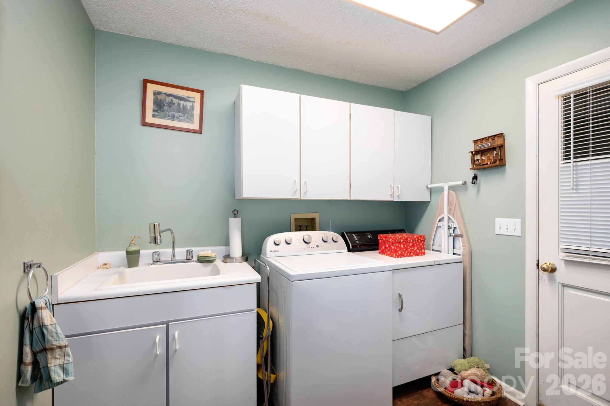 481 Overlook Drive Mars Hill NC 28754