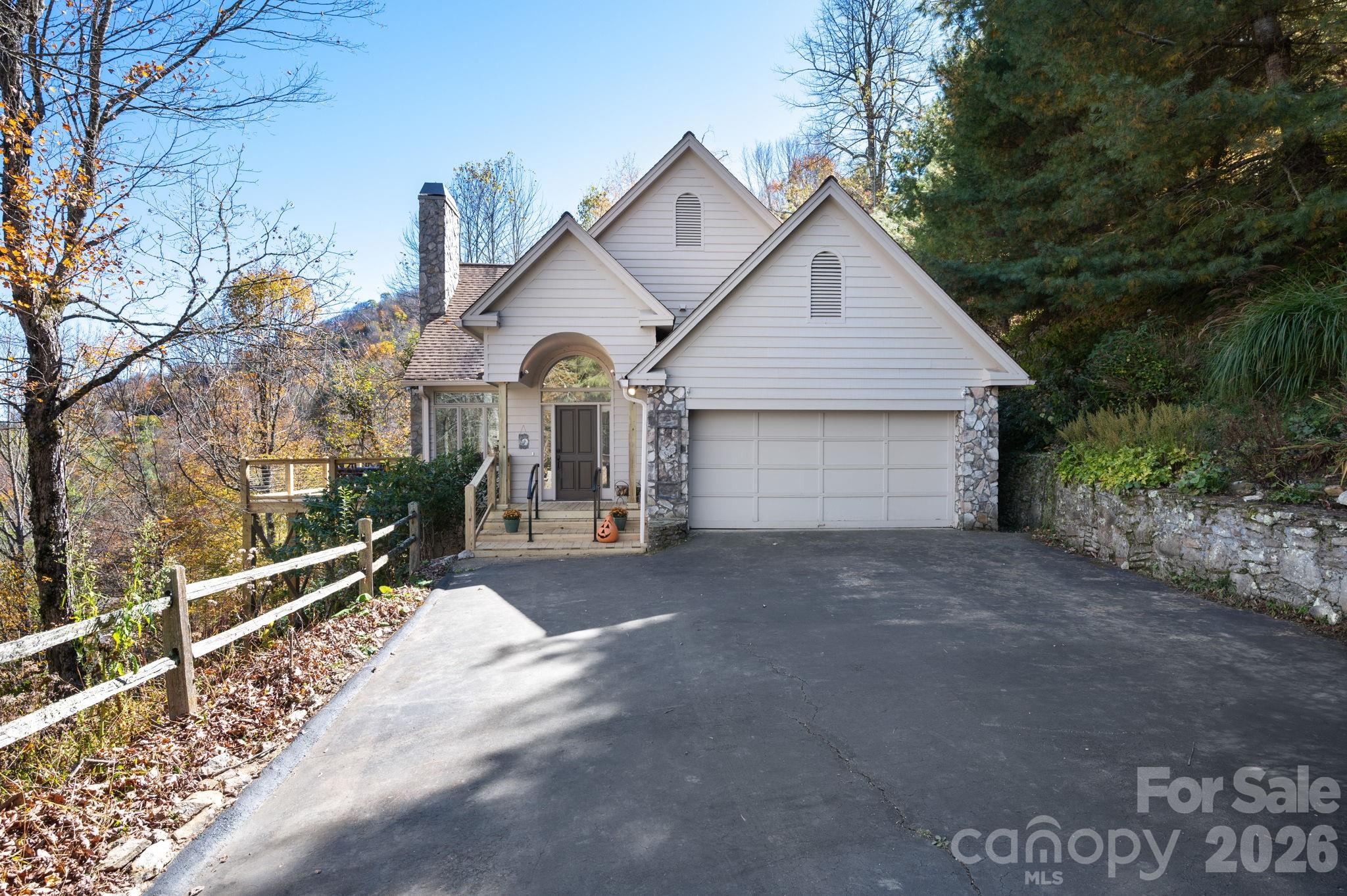 481 Overlook Drive Mars Hill NC 28754