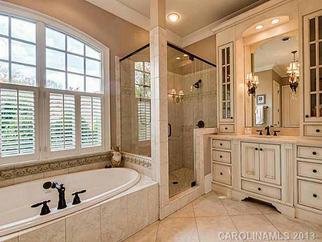 6327 Sharon Hills Road Charlotte NC 28210