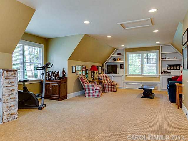 6327 Sharon Hills Road Charlotte NC 28210