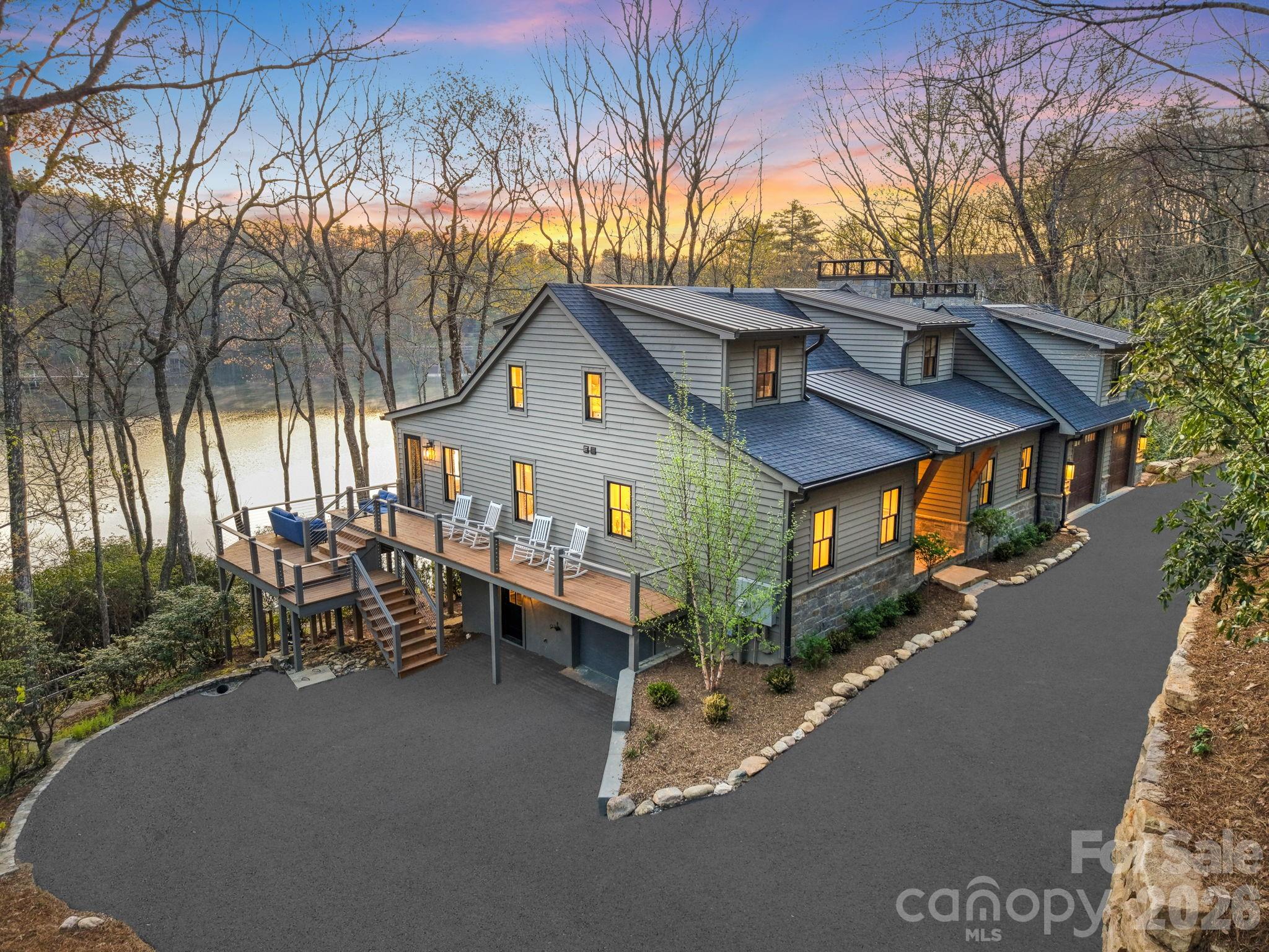 95 Cardinal Trace Lake Toxaway NC 28747