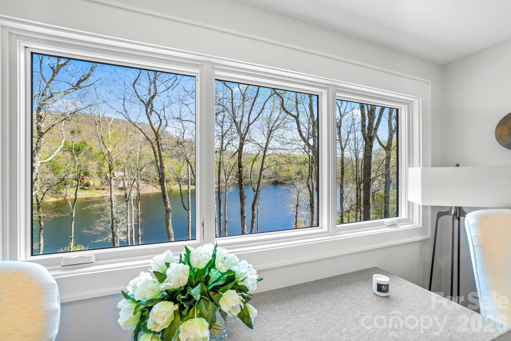 95 Cardinal Trace Lake Toxaway NC 28747