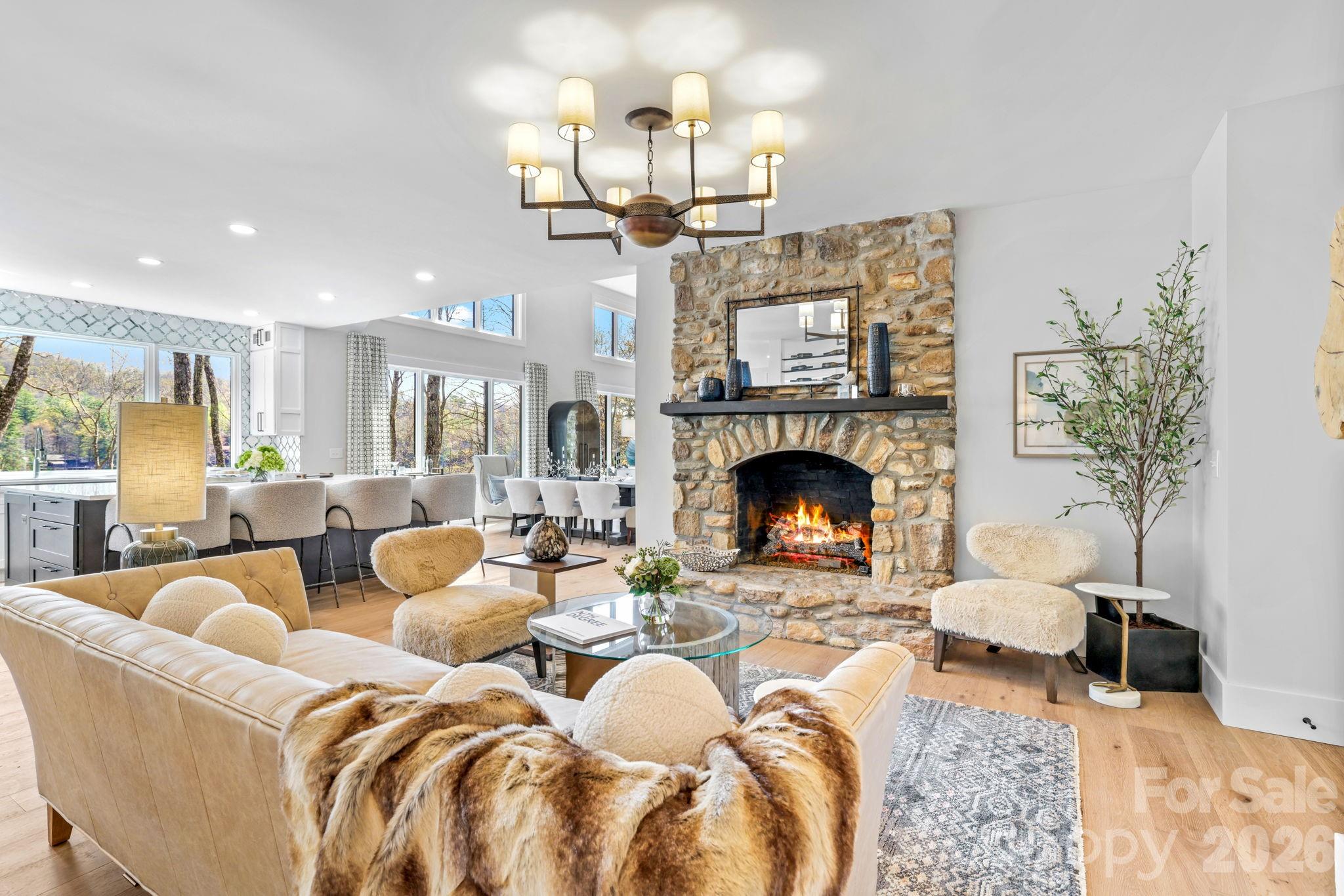 95 Cardinal Trace Lake Toxaway NC 28747