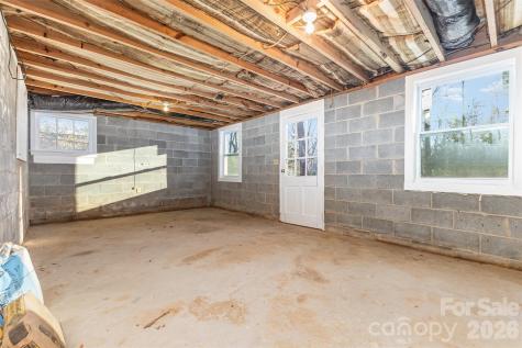 1210 Brookwood Drive Shelby NC 28150