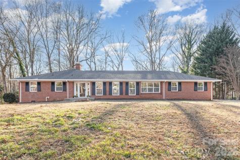 1210 Brookwood Drive Shelby NC 28150