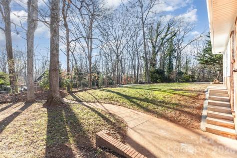1210 Brookwood Drive Shelby NC 28150